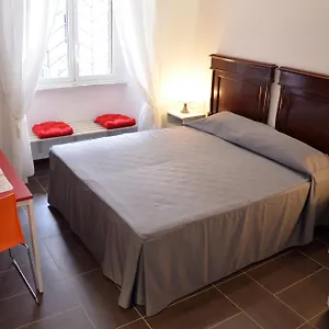 Gasthof Maison Colosseo, Rom