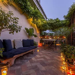 Episcopo Lipinsky Luxury Rome